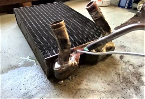 How to Repair a Leaking Car Radiator